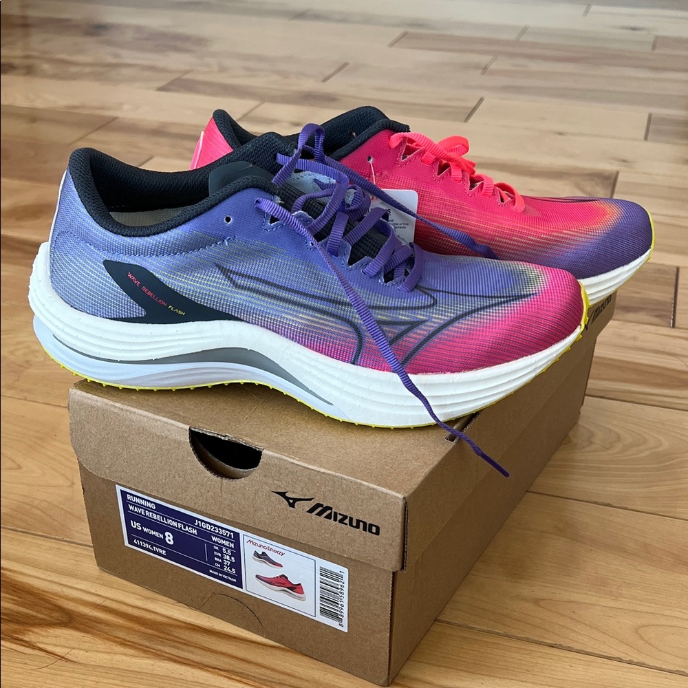 Mizuno Women's Athletic Shoes - Purple and Pink